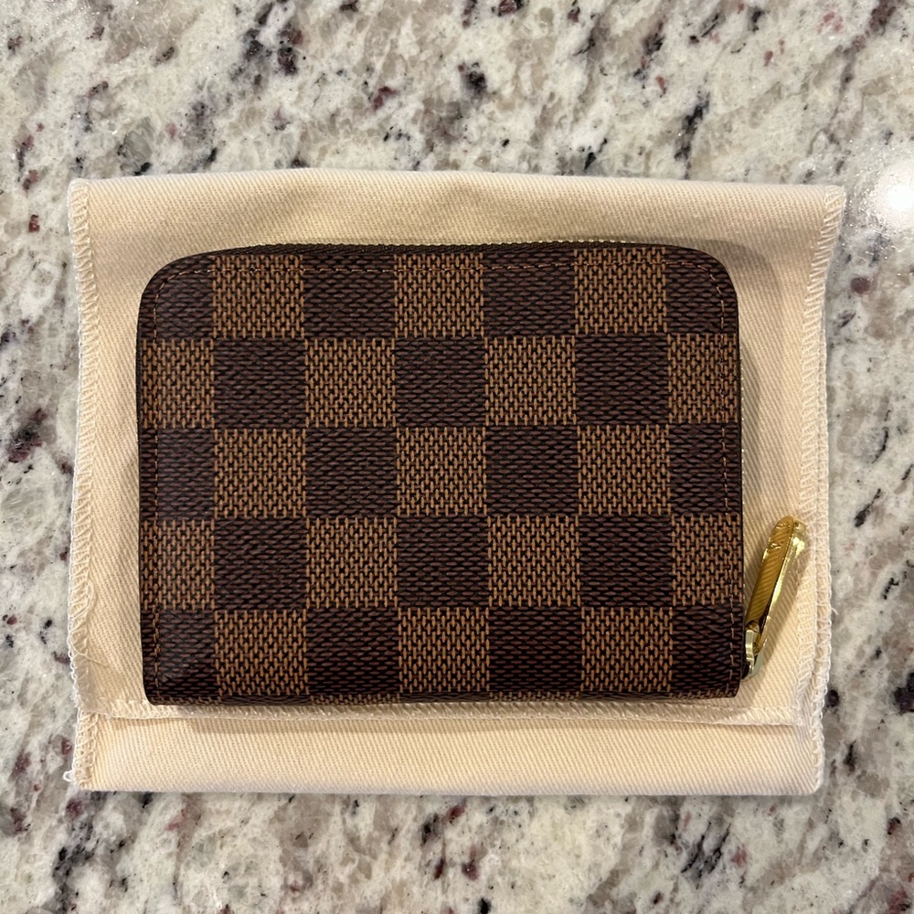 Louis Vuitton Zippy Coin Purse